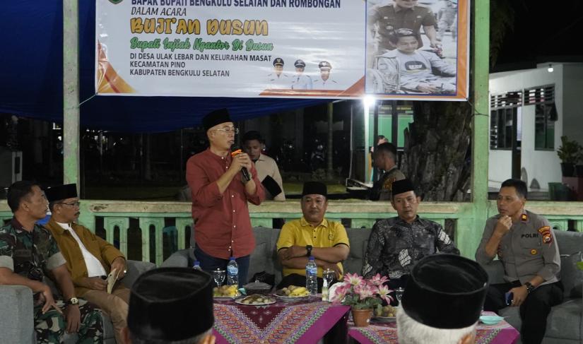 Bupati Gusnan Mulyadi Gelar Kegiatan Bujik'an Dusun di Desa Ulak Lebar dan Kelurahan Masat.