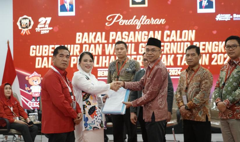 Destita Khairilisani Pimpin Tim Pemenangan Helmi-Mian.