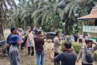 Penanganan perkara gugatan PT DDP terhadap Petani Tanjung Sakti.