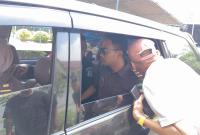 Pengawalan  tersangka korupsi dana pembangunan pasar inpres, Rabu (31/07/2024)