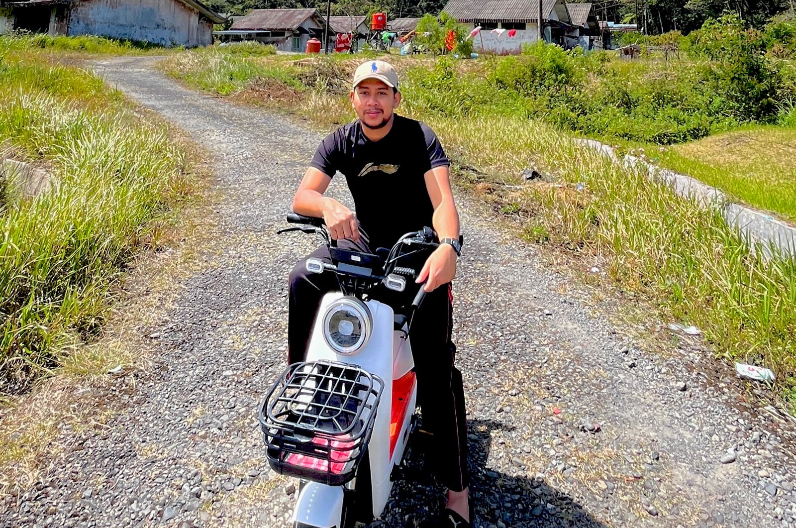 Yogi Adi Pranata, “Influencer Dari Riau Juga Tekuni Dunia Kreator”