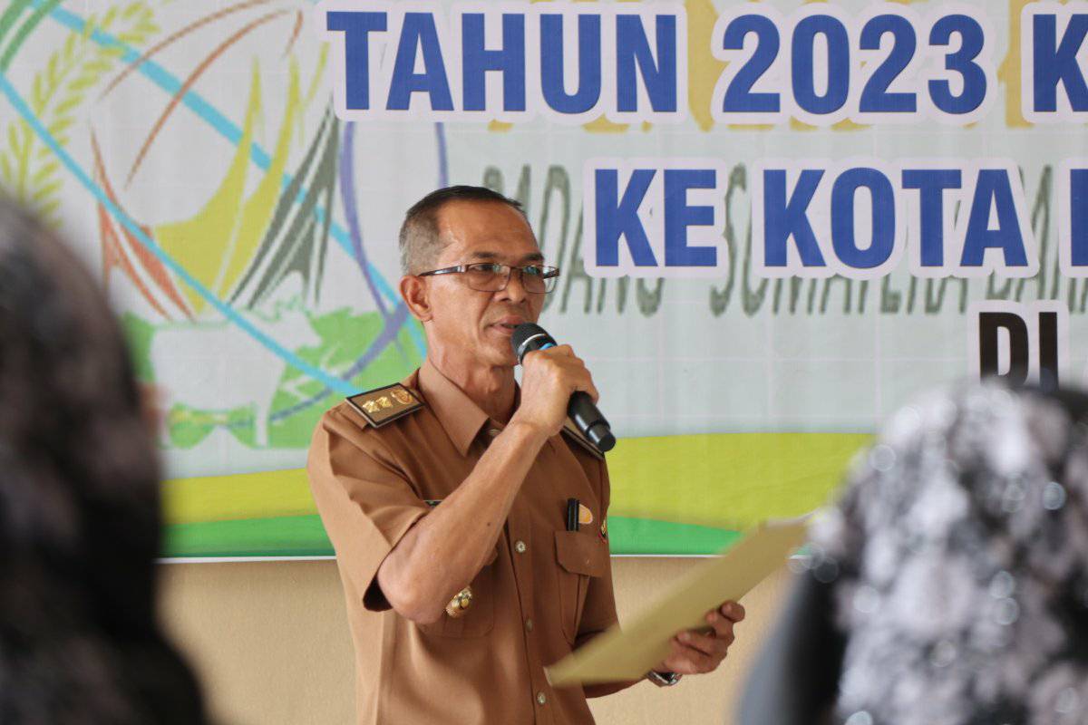 Sambutan pelepasan Kontingen Penas Petani Nelayan BS di Kirim