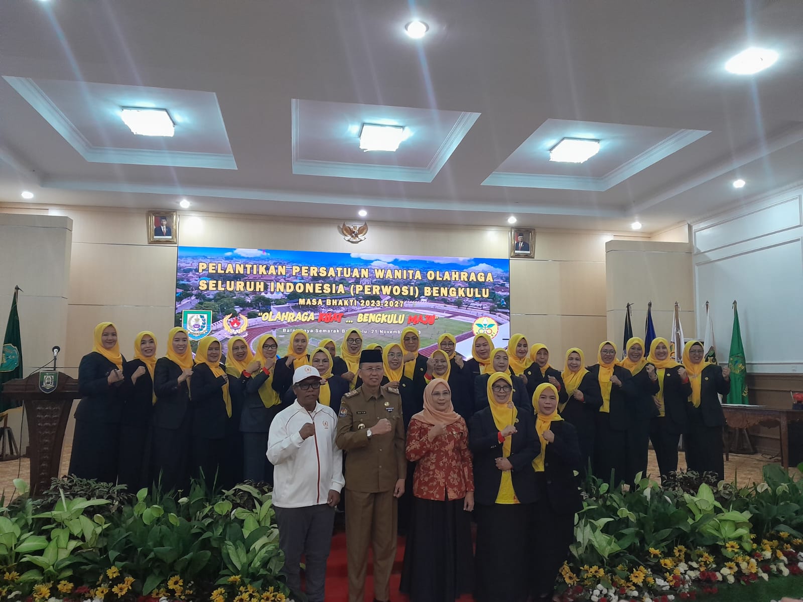 Anggota DPRD Provinsi Bengkulu Sefty Yuslinah resmi memimpin Persatuan Wanita Olahraga Seluruh Indonesia (Perwosi) Provinsi Bengkulu Periode 2023-2027.