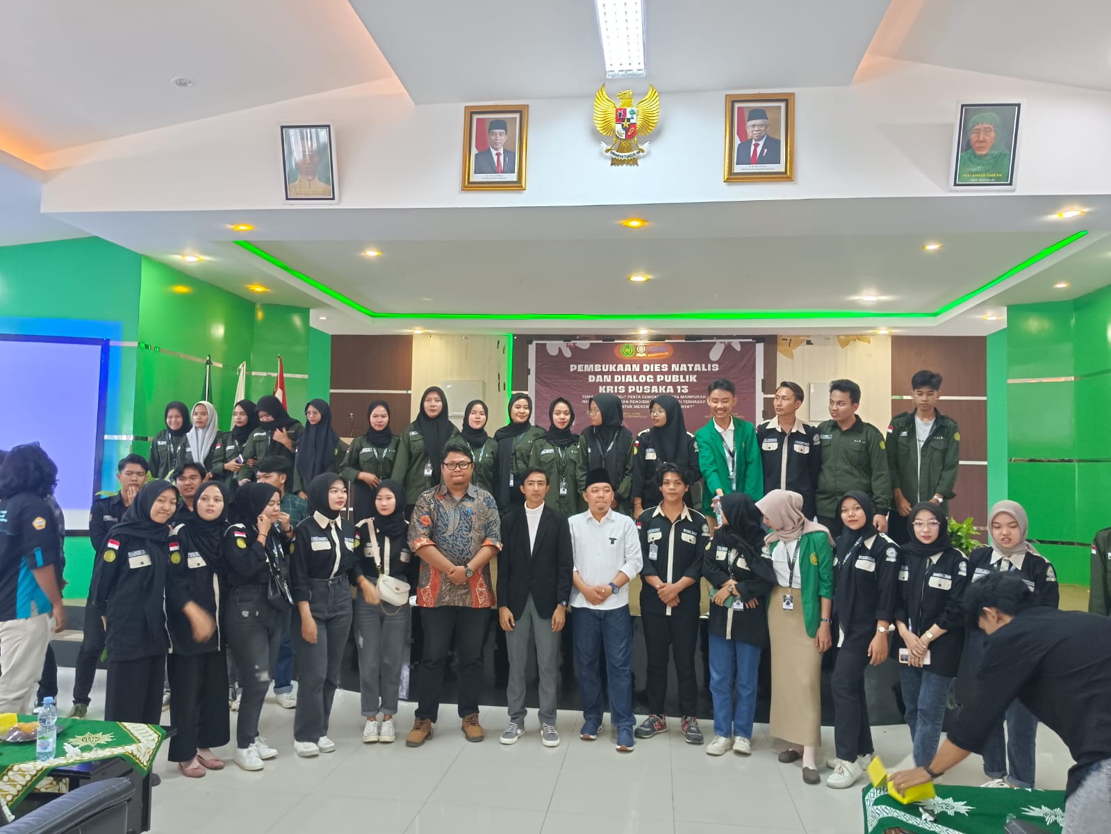 untuk tidak hanya menjadi subjek atau alat mendulang suara