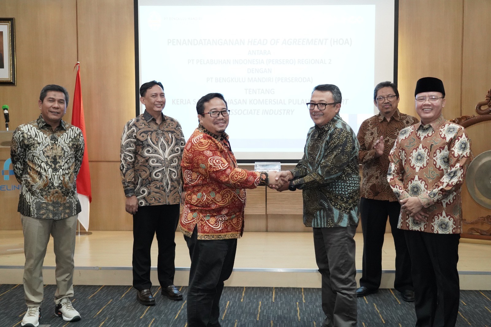 Penandatanganan HoA antara PT. Pelindo dan PT. BM, Kamis (16/2)