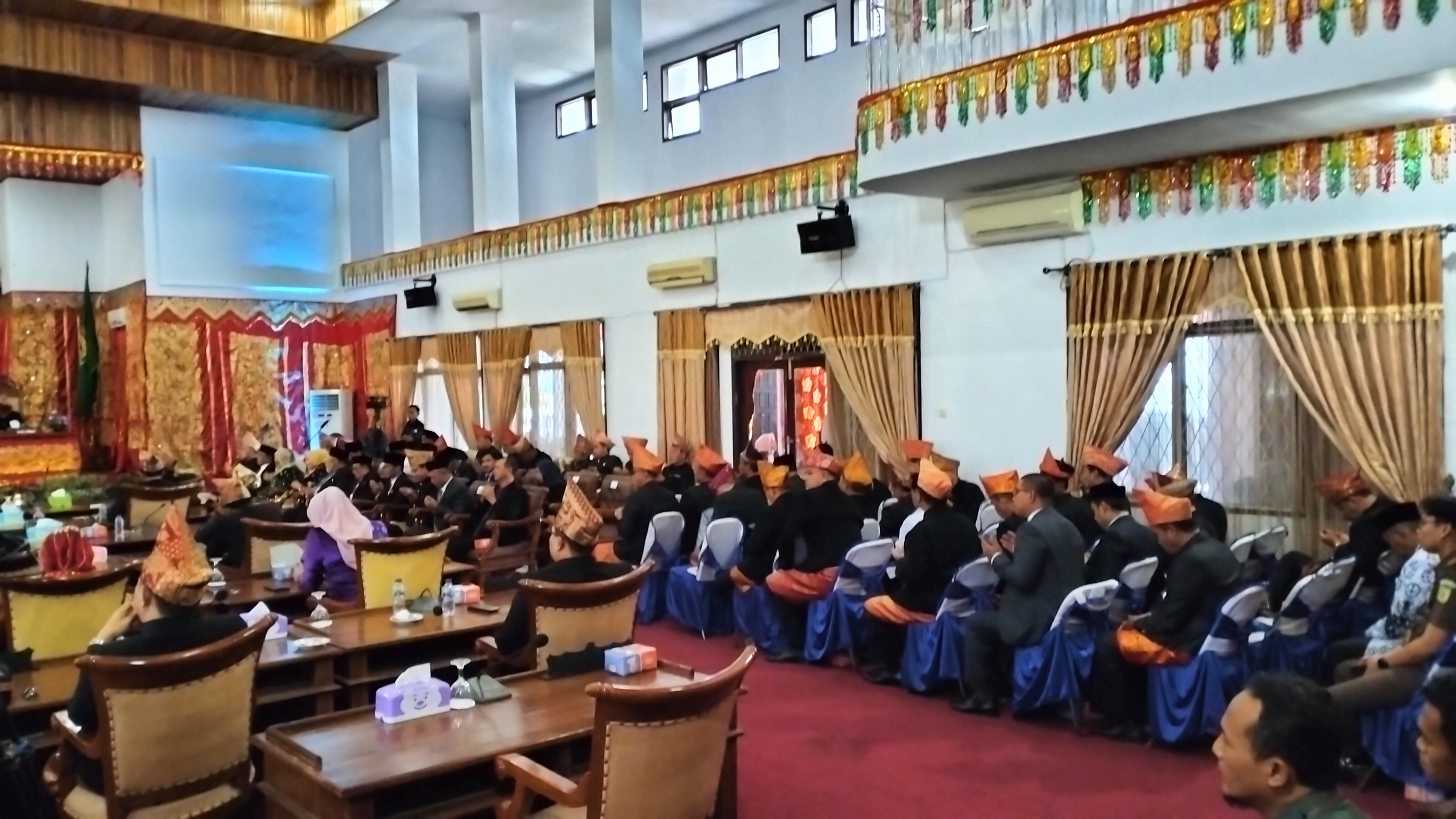 Peserta Paripurna Istimewa HUT Kabupaten Seluma ke 20