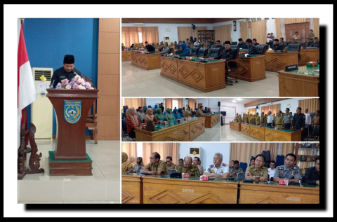 Anggota rapat di ruang sidang DPRD Bengkulu Utara