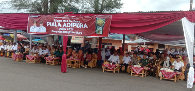 Acara penyambutan piala Adipura tiba di kota Arga makmur Bengkulu Utara