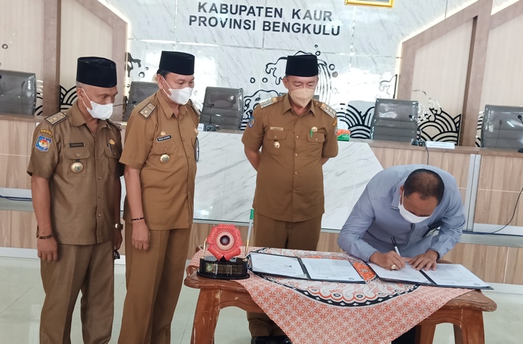 Pemda Kaur MoU DENGAN BPJS Kesehatan Bengkulu