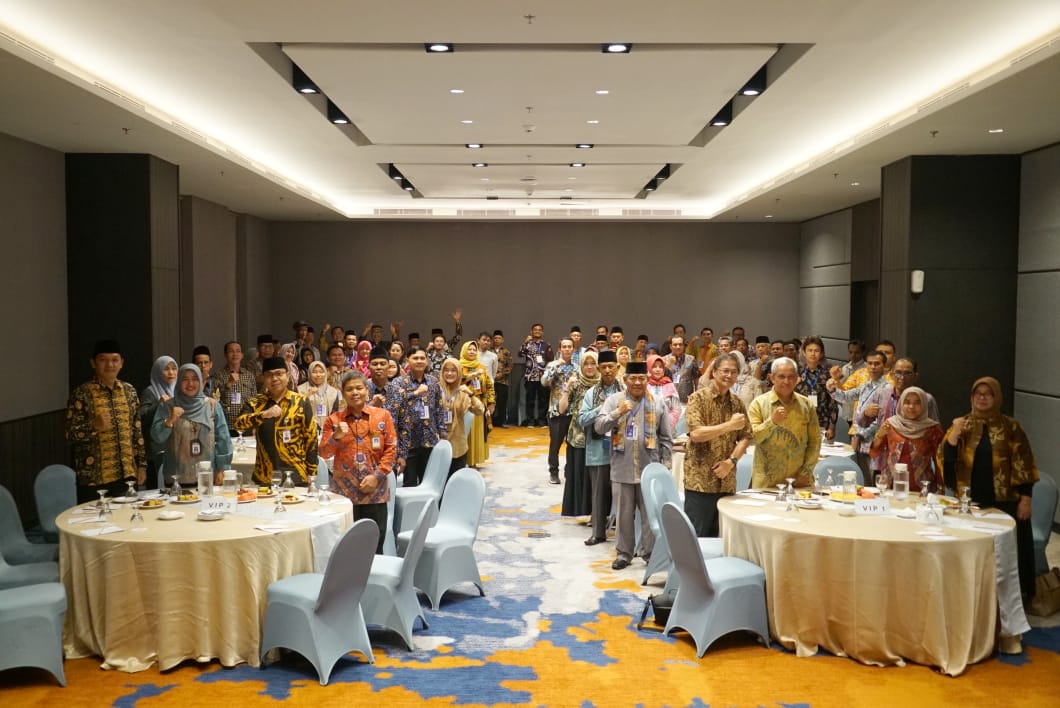 Asisten I bidang Pemerintahan dan Kesejahteraan Rakyat Peserta Sosialisasi Pencatatan Warisan Budaya Takbenda (WBTb) dan Cagar Budaya di Provinsi Bengkulu