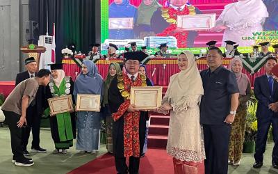 Prosesi wisuda program sarjana, profesi Ners, dan Pascasarjana periode Mei 2026 yang digelar di Bengkulu, Sabtu (23/5/2026). 