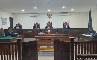 Sidang perkara dugaan penggelapan dana perusahaan distributor pupuk CV Mandiri Sejahterah