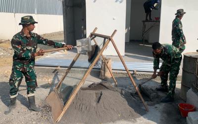 Salah satu sasaran yang saat ini menjadi fokus penyelesaian adalah pembangunan fasilitas Mandi, Cuci, Kakus (MCK) di kawasan Rest Area Terpadu, Desa Kesongo, Kecamatan Kedungadem, Kabupaten Bojonegoro, Senin (3/8/2026).