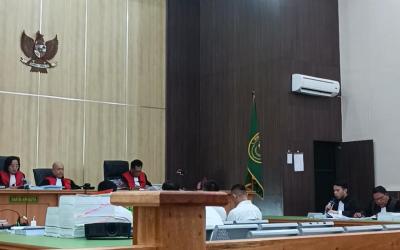 Yakup Hasibuan saat membacakan nota pembelaan terhadap Saksya Hussy dalam persidangan lanjutan di Pengadilan Tipikor Bengkulu, Rabu (29/4/2026). (Agung/PenaRafflesia.Com)