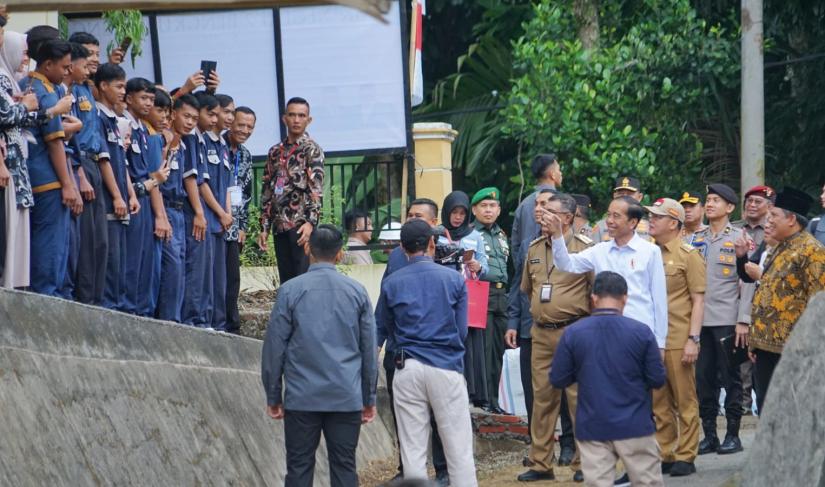 Kunjungan Presiden Ke SMK N 2 Bengkulu Tengah