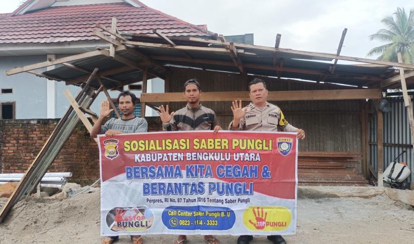 Babinkamtibmas Berikan Sosialisasi Saber Pungli Kepada Warga Kecamatan Giri Mulya