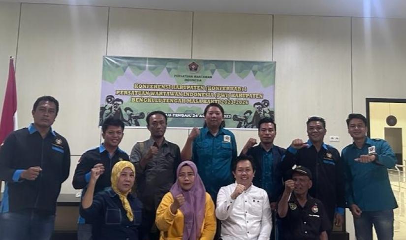 Harri Sutriansyah Pimpin PWI Benteng Secara Aklamasi