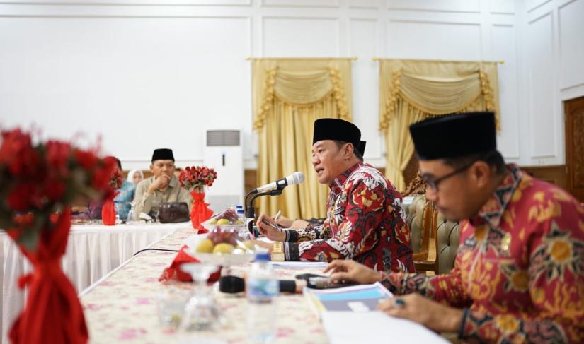 Wagub Rosjonsyah pimpin Rapat  Pimpinan Capaian Kinerja Perangkat Daerah Triwulan I Tahun 2023, di Balai Raya Semarak Bengkulu