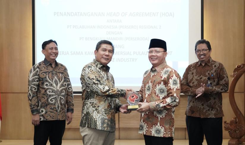 Penandatanganan HoA antara PT. Pelindo dan PT. BM, Kamis (16/2)