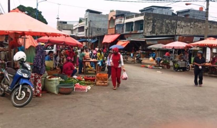 Pasar Kota Bengkulu.