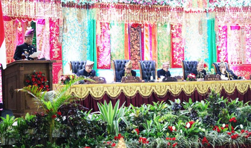 Rapat Paripurna, bertempat di ruang sidang utama kantor DPRD Kabupaten Kepahiang, Jum,at (06/01/2023).
