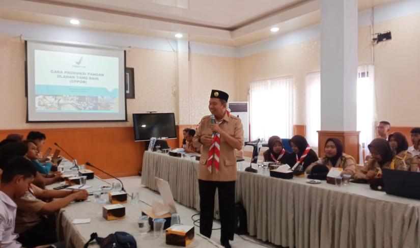 Pembekalan kompetensi dasar bagi SAKA POM Bengkulu, di BPOM Bengkulu, Senin (28/8/23).