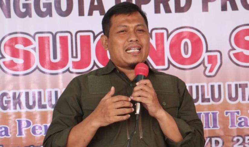 Sujono.