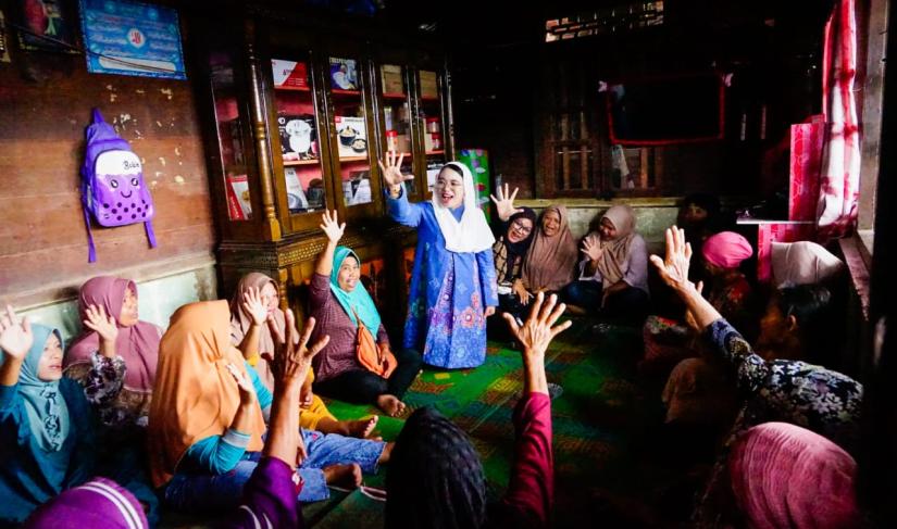 Emak-emak di Lebong Suka Cita Sambut Destita.