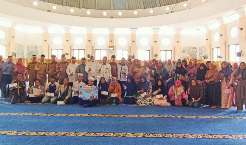 Baznas Salurkan Bantuan Modal Usaha.