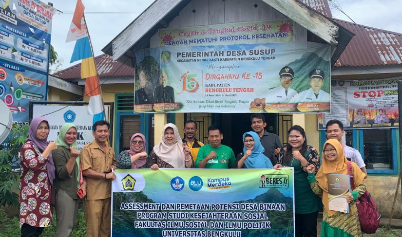 Foto bersama peserta diskusi Desa Susup 2023.