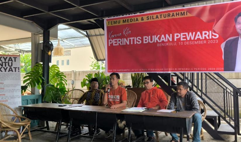 Temu media dan silaturahmi Caleg DPD RI Def Tri Hardianto.