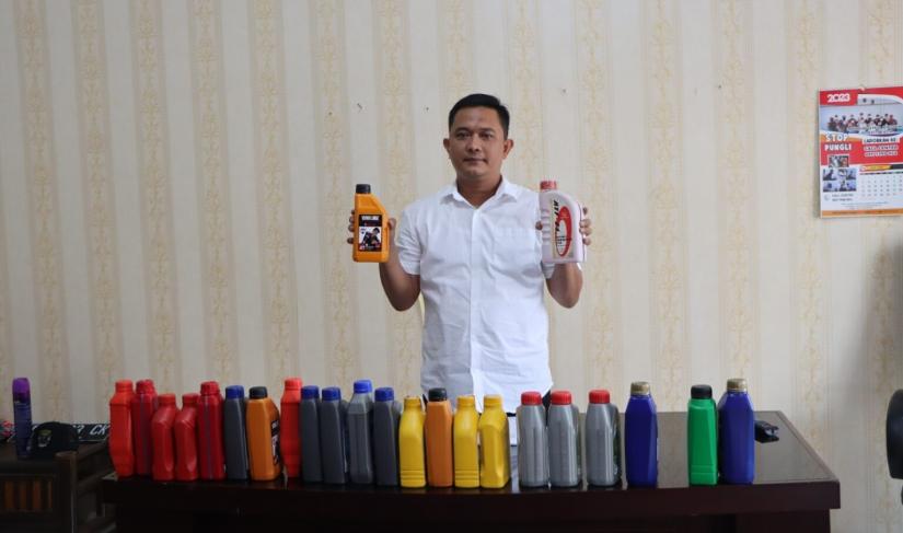 Polres Kepahiang Amankan Ribuan Botol Oli Palsu