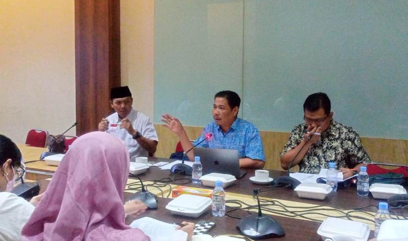 Rapat Evaluasi Bapemperda DPRD Bengkulu