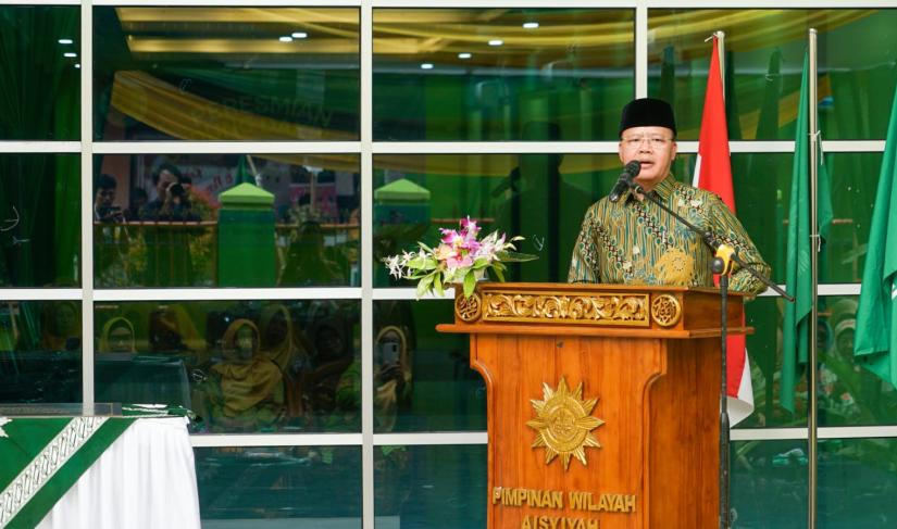 Gubernur Rohidin