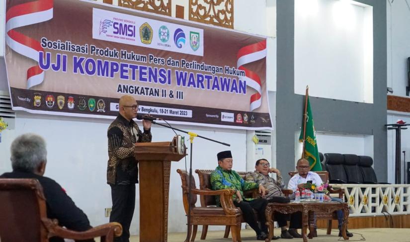 Asisten II Setda Provinsi Bengkulu Buka  Uji Kompetensi Wartawan Angkatan II dan III