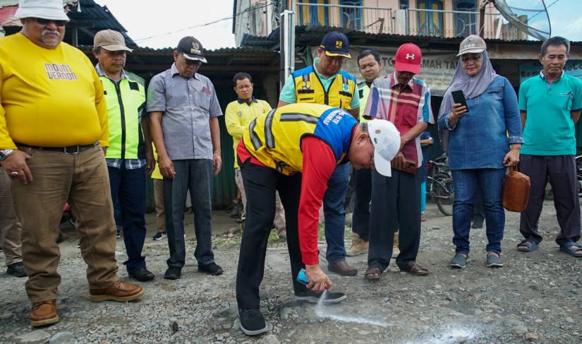 Start Perbaikan Jalan Simpang 3 Kayu Kunyit - Jembatan Palak Bengkerung Bengkulu Selatan, Target Rampung November 2023