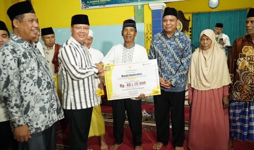 Usai Lebaran, Gubernur Rohidin Pastikan Jalan Poros Bengkulu Utara Dikerjakan