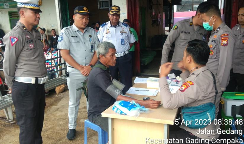 Wujudkan Keamanan dan Ketertiban Transportasi Lebaran, Direktorat Lalulintas Lakukan Cek Kesehatan Supir dan Kelayakan Kendaraan