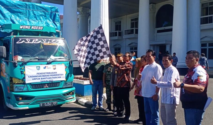 BPN dan Bulog Salurkan 126.770 Kg Beras Cadangan Pangan Nasional untuk 12.677 KPM di Kabupaten Kepahiang