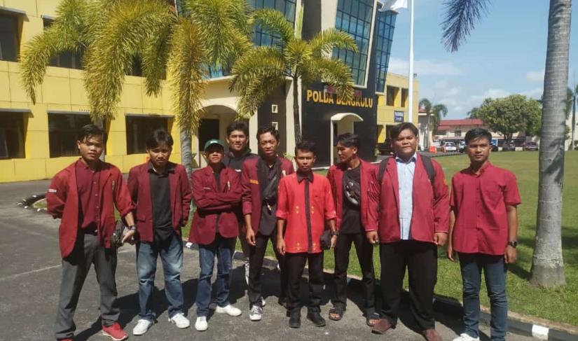 IMM Bengkulu saat Berada di Polda Bengkulu Foto/Dok Kelvin