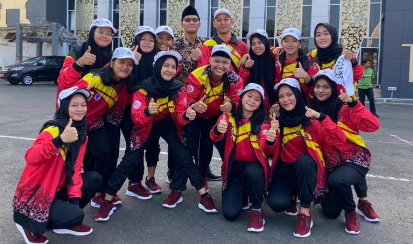 Pelepasan keberangkatan Kontingen Pekan Olahraga Pelajar Nasional (POPNAS) XVI Provinsi Bengkulu 2023 yang akan berlaga di Kota Palembang Provinsi Sumatera Selatan, Kamis (24/8/2023)