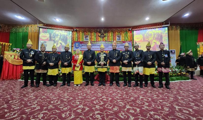 Pimpinan DPRD Provinsi Bengkulu poto Bersama