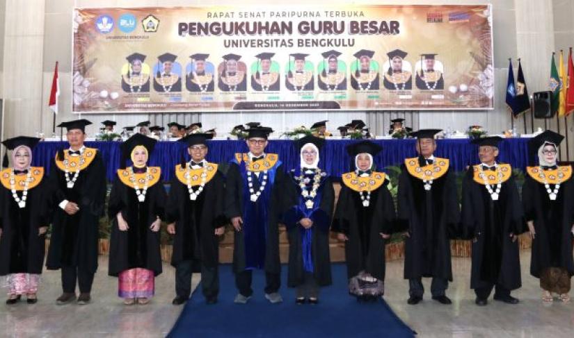 UNIB Kukuhkan 10 Guru Besar.
