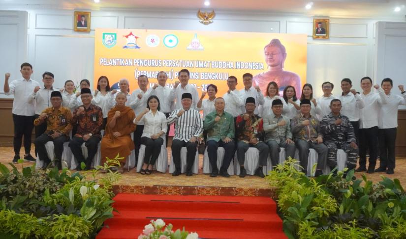 Pengukuhan Pengurus Daerah Persatuan Umat Buddha Indonesia (PERMABUDHI) Provinsi Bengkulu Periode 2023-2027, di Balai Raya Semarak Bengkulu