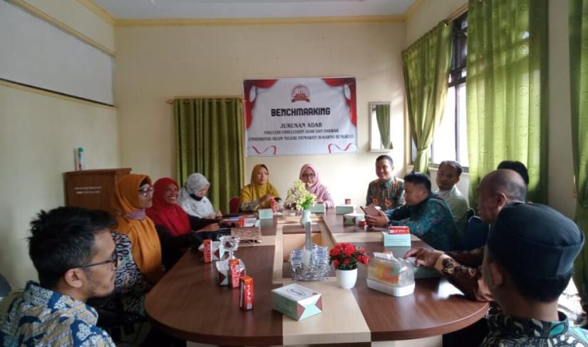 Jurusan Adab di Fakultas Ushuluddin dan Adab (FUAD) UIN FAS Bengkulu mengadakan kegiatan benchmarking dengan IAIN Curup, Sabtu 19 Mei 2023.