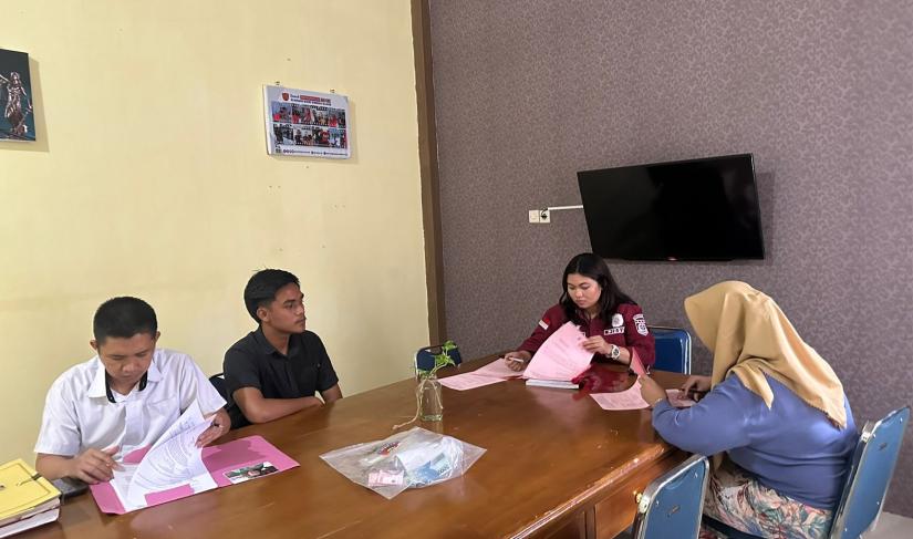 Proses pelengkapan berkas P21/dok.Polres Bengkulu Selatan.