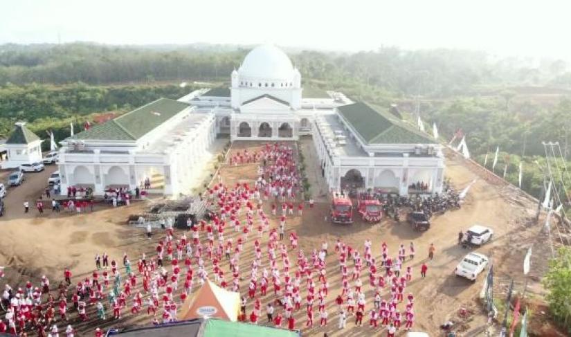 Perlombaan senam merah putih, (13/3/2023).