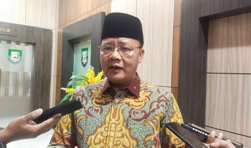 Gubernur Bengkulu , Rohidin Mersyah saat Wawancara