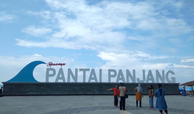 Pantai Panjang Kota Bengkulu.