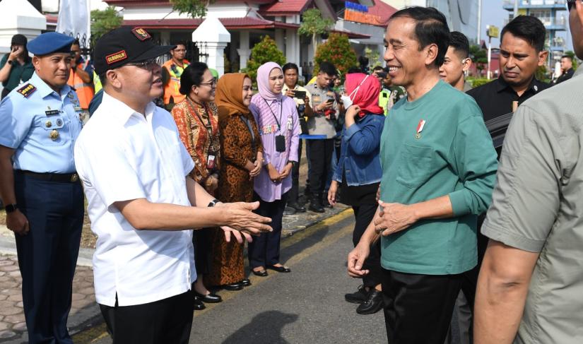 Presiden Jokowi saat Tiba di Bengkulu disambut Gubernur Rohidin dan Jajaran